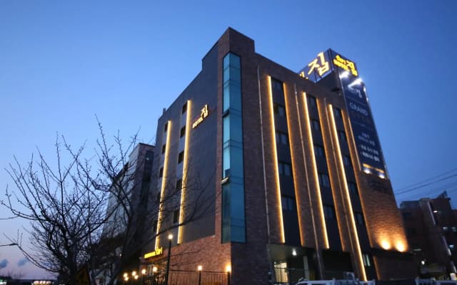 Daesan Business Hotel ZIP