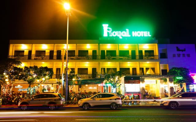 Royal Hotel