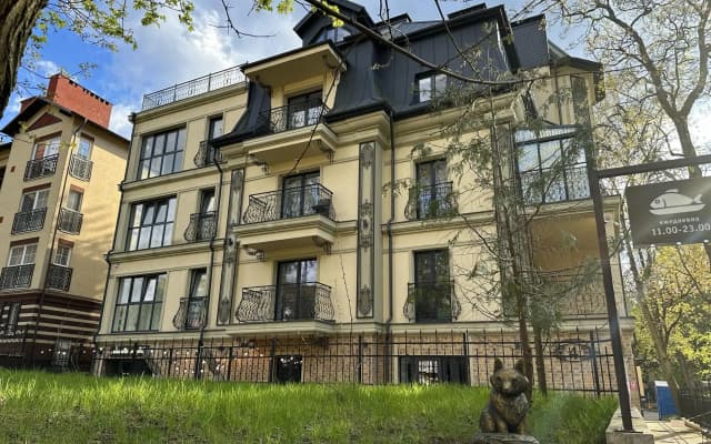 Baltic Resort (Балтик Резорт) на улице Октябрьская