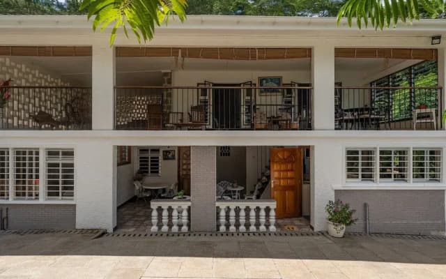 Jane's Serenity Guest house
