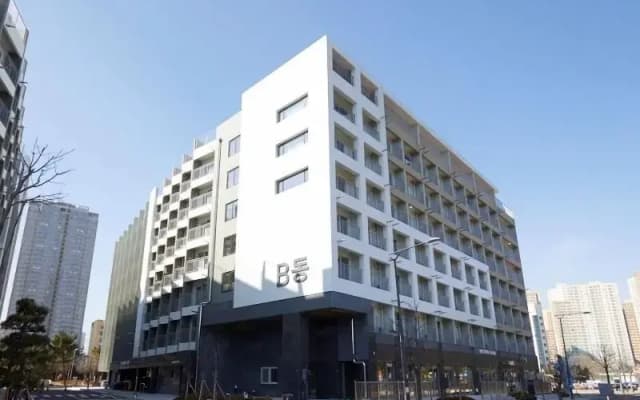 Sokcho Chonpines Beach Hotel
