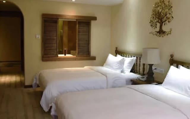 Chenxi Fengqing Hotel
