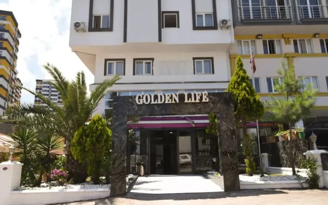 Golden Life Suite