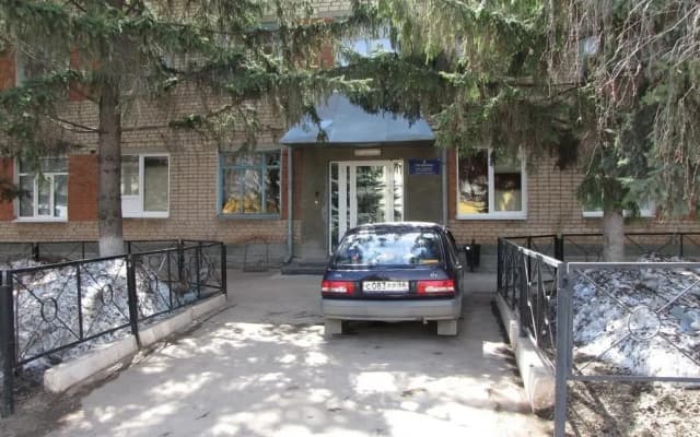 Нефтяник