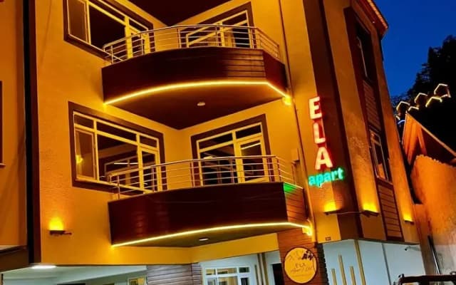 El'A Apart Hotel