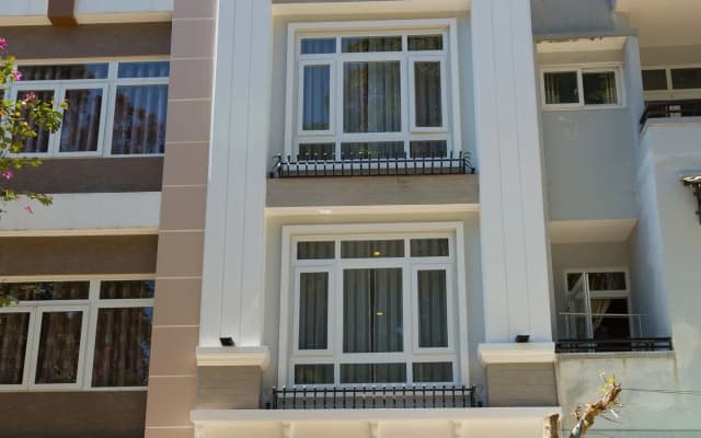 Uyen Phuong Hotel