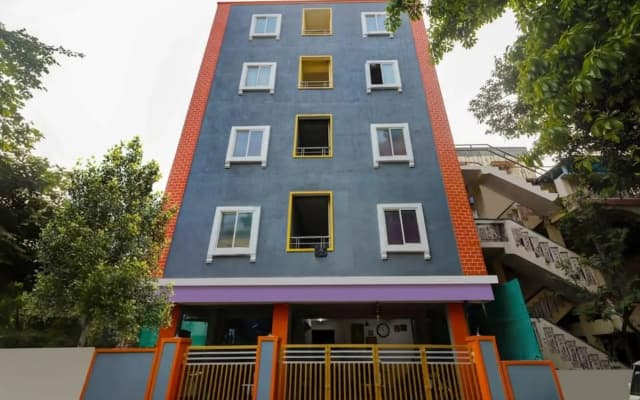 Srinidhi Inn by OYO Rooms