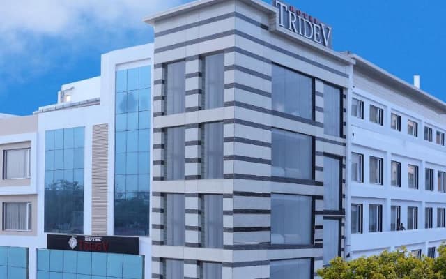 Hotel Tridev