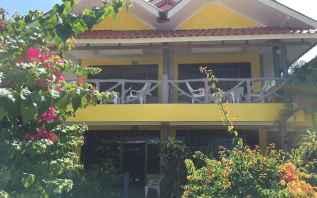Lanta Garden Home