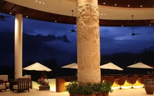 Qixian Yaochi Hot Spring Resort