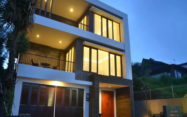 Harmony Hilltop City View 4BR Villa With Pool