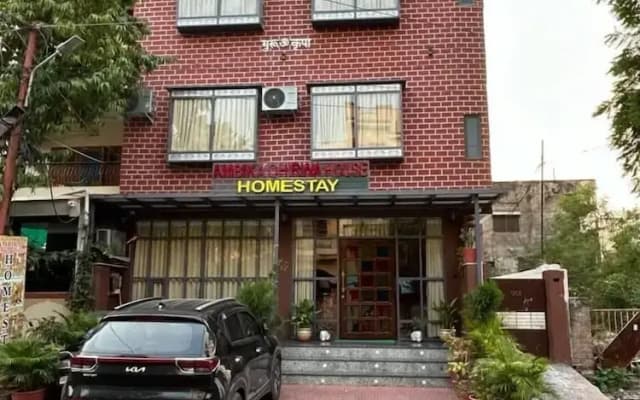 Hotel Ambika Chirwa House