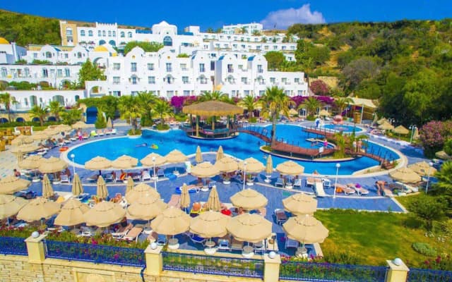 Salmakis Resort & Spa