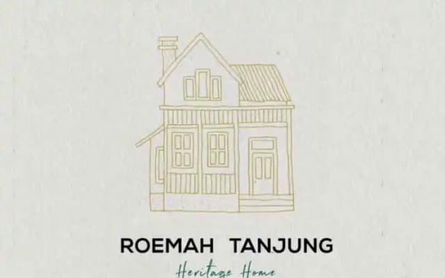 Urbanview Roemah Tanjung Blitar