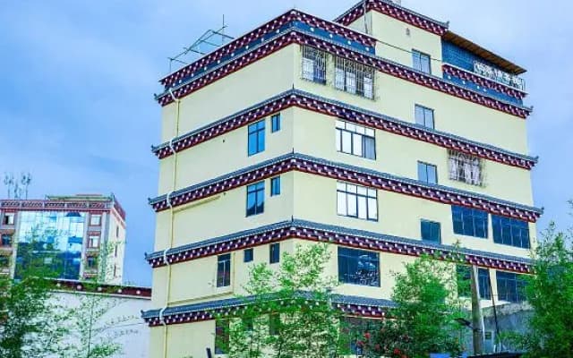 Batang Tuyuqing Inn