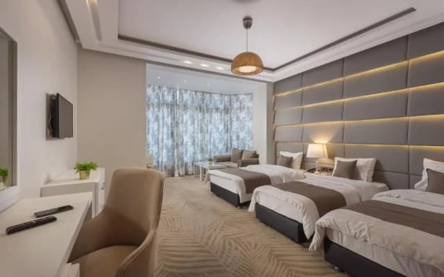 Miramar Boutique Hotel