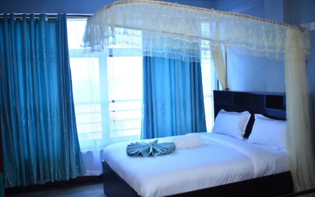 Brimak Hotel