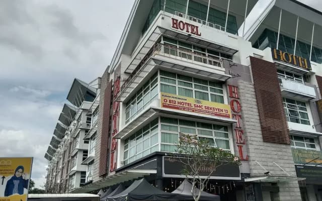 Capital O 812 Hotel SMC Seksyen 13