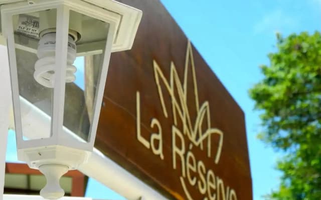La Réserve Design Villas