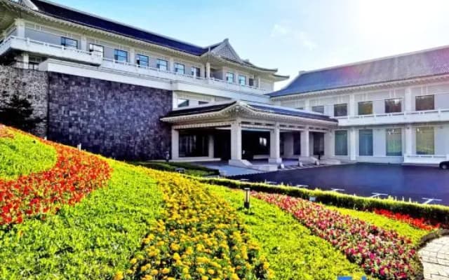 Yanbian Hotel