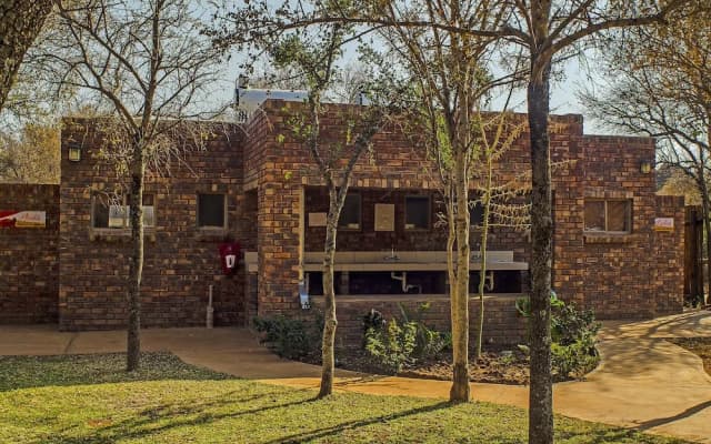 Tshikwalo Game Lodge