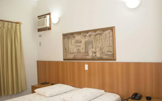 Ilha Porchat Hotel