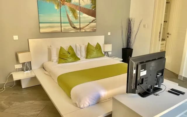 Grand Amber Villas Diani