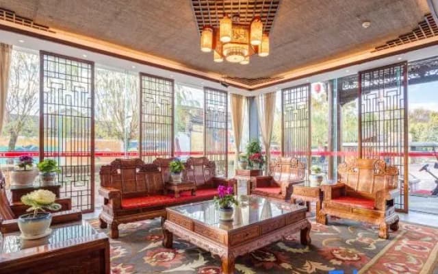 Xianghe No.1 Holiday Hotel