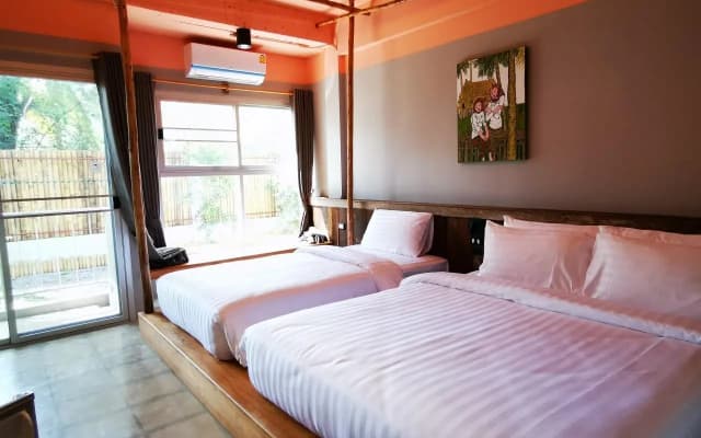 Dugong Village-Green Hotel