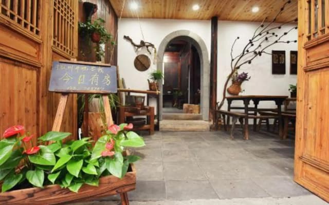 Jingguan Chinese Inn (Huizhou Ancient City)
