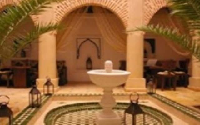 Riad Inaya