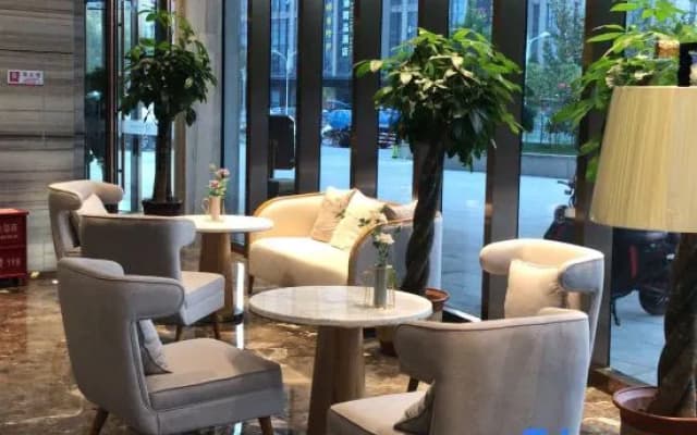 Shijiazhuang baijugong Garden Hotel
