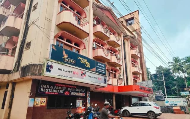 Hotel Gokarna International