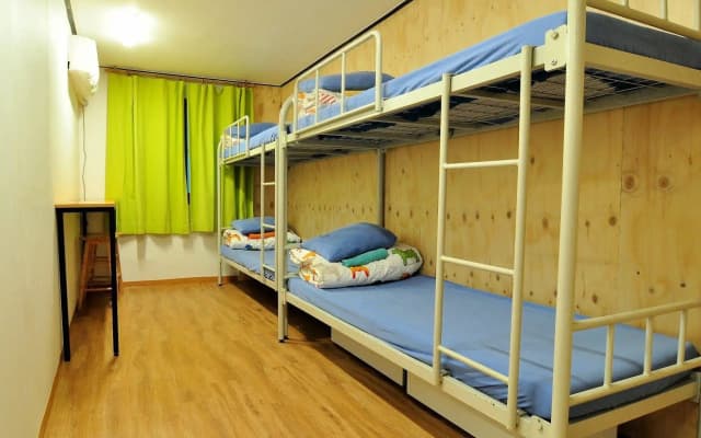 Backpackers Inside