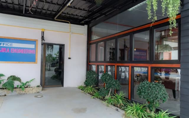 Onjira Resort
