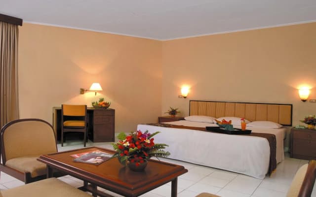 Patra Jasa Anyer Beach Resort
