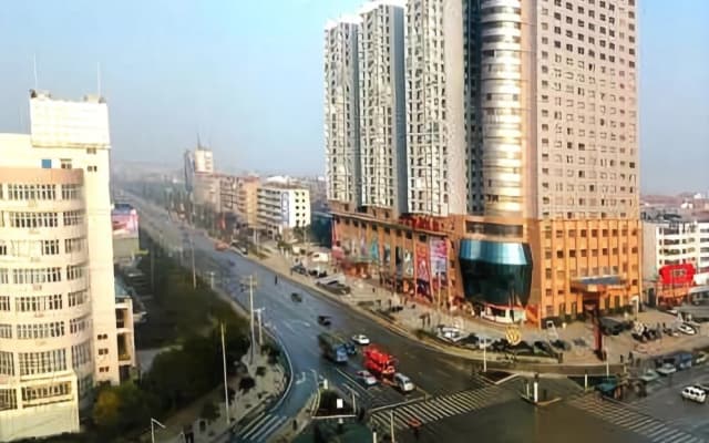 Yufeng International Hotel