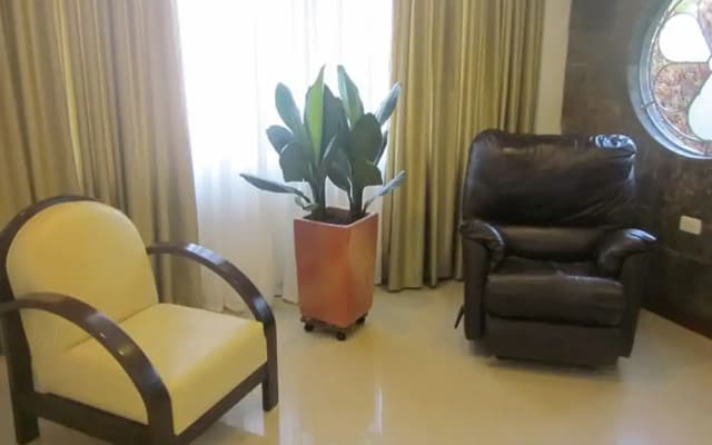 Serenity Suites