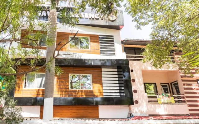 Flagship 27867 Savitri Regency