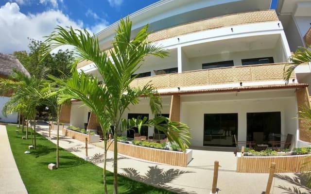 Panglao Bamboo Oasis