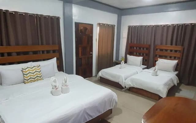 Kalis Viewpoint Lodge Coron