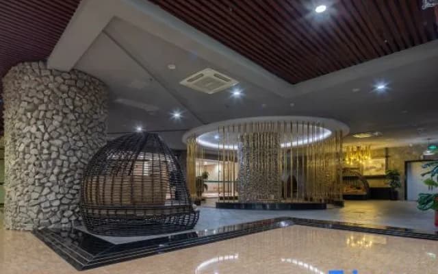 Xifeng Hotel