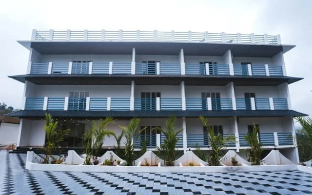 Misty Garden Resorts by OYO Rooms