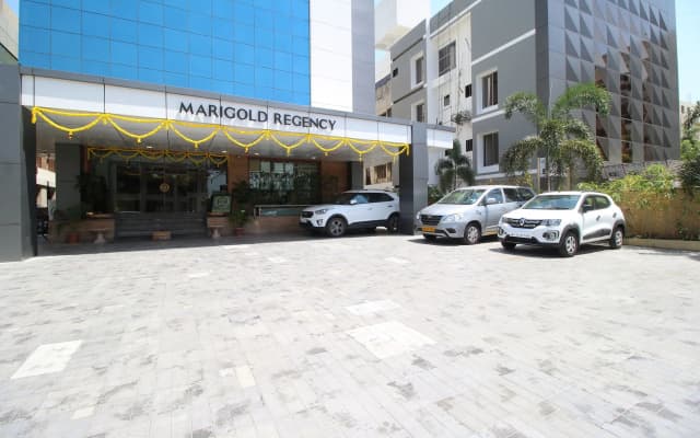 Marigold- Newly Renovated Hotel