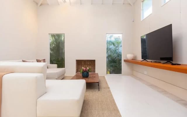 Bz76 casa 3 suítes e piscina privativa
