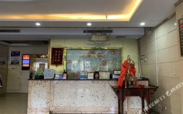 Sunshine Hotel (Yuncheng Wanda Plaza Central Hospital)