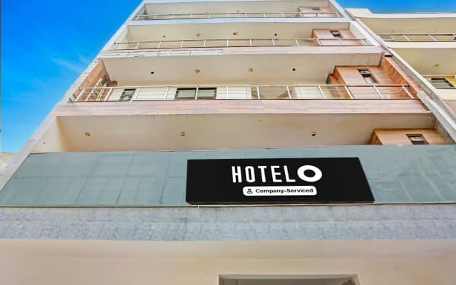 ADB Rooms Hotel Toravio