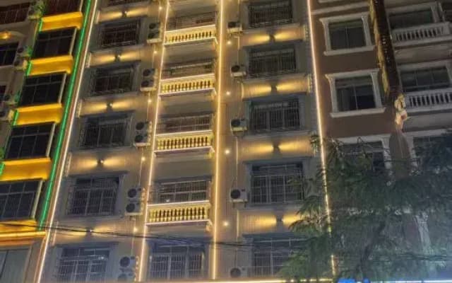 Dongxing Mingna Hotel