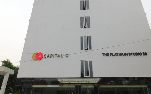 Capital O 14525 The Platinum Studio 50