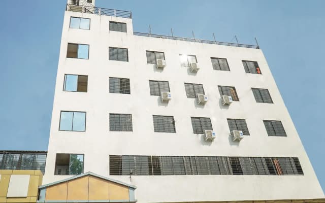 OYO 12501 Hotel Krishna Palace